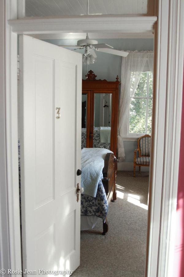 سامرفيل Flowertown Bed And Breakfast المظهر الخارجي الصورة