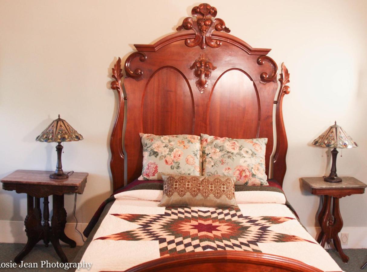 سامرفيل Flowertown Bed And Breakfast المظهر الخارجي الصورة