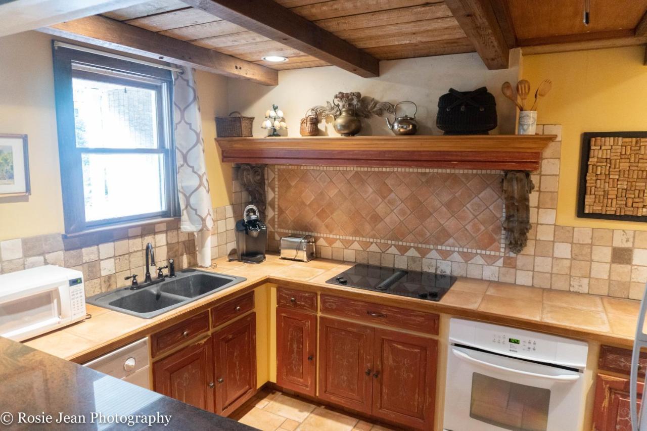 سامرفيل Flowertown Bed And Breakfast المظهر الخارجي الصورة